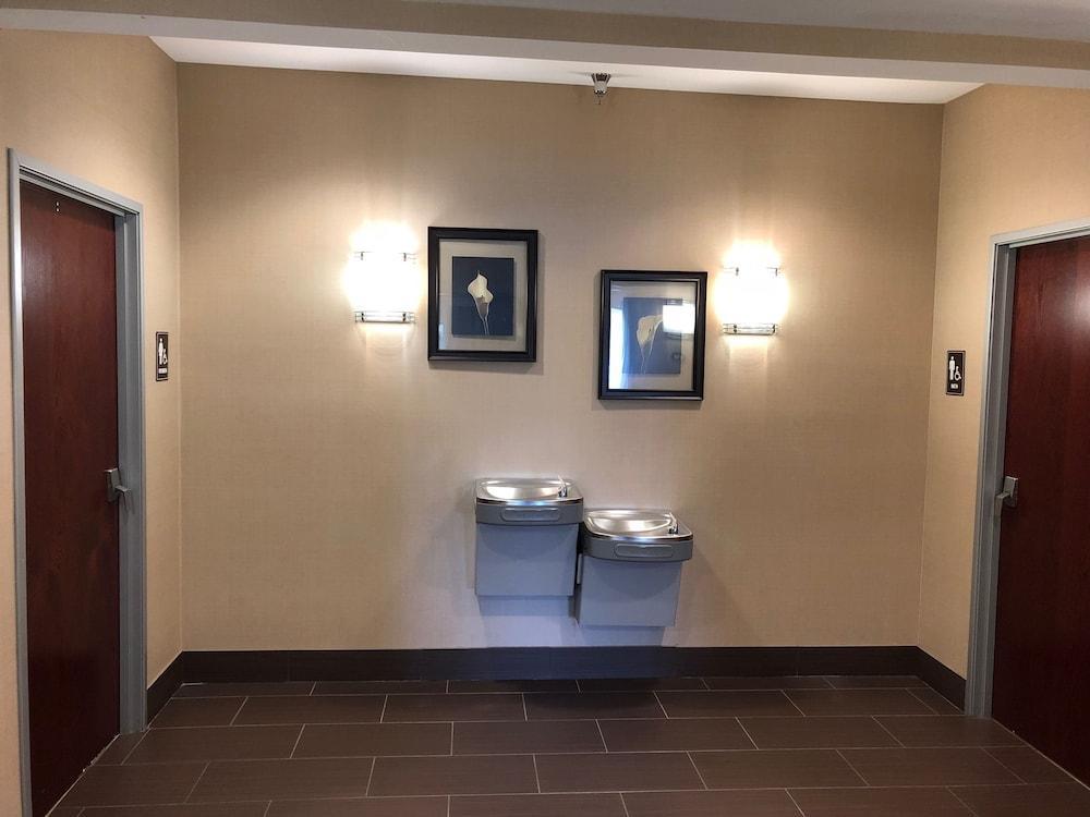 Comfort Suites South Elkhart Ngoại thất bức ảnh