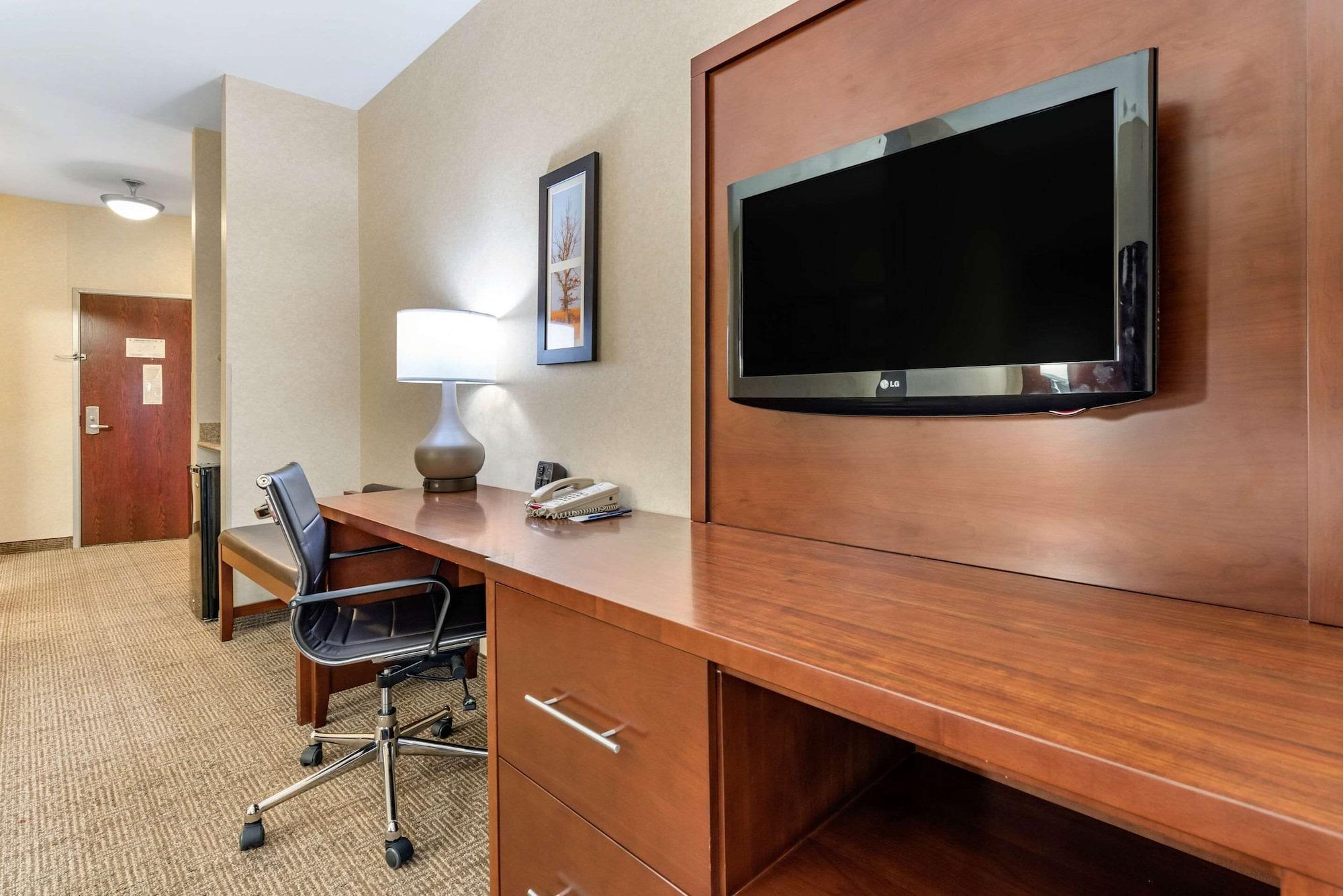 Comfort Suites South Elkhart Ngoại thất bức ảnh