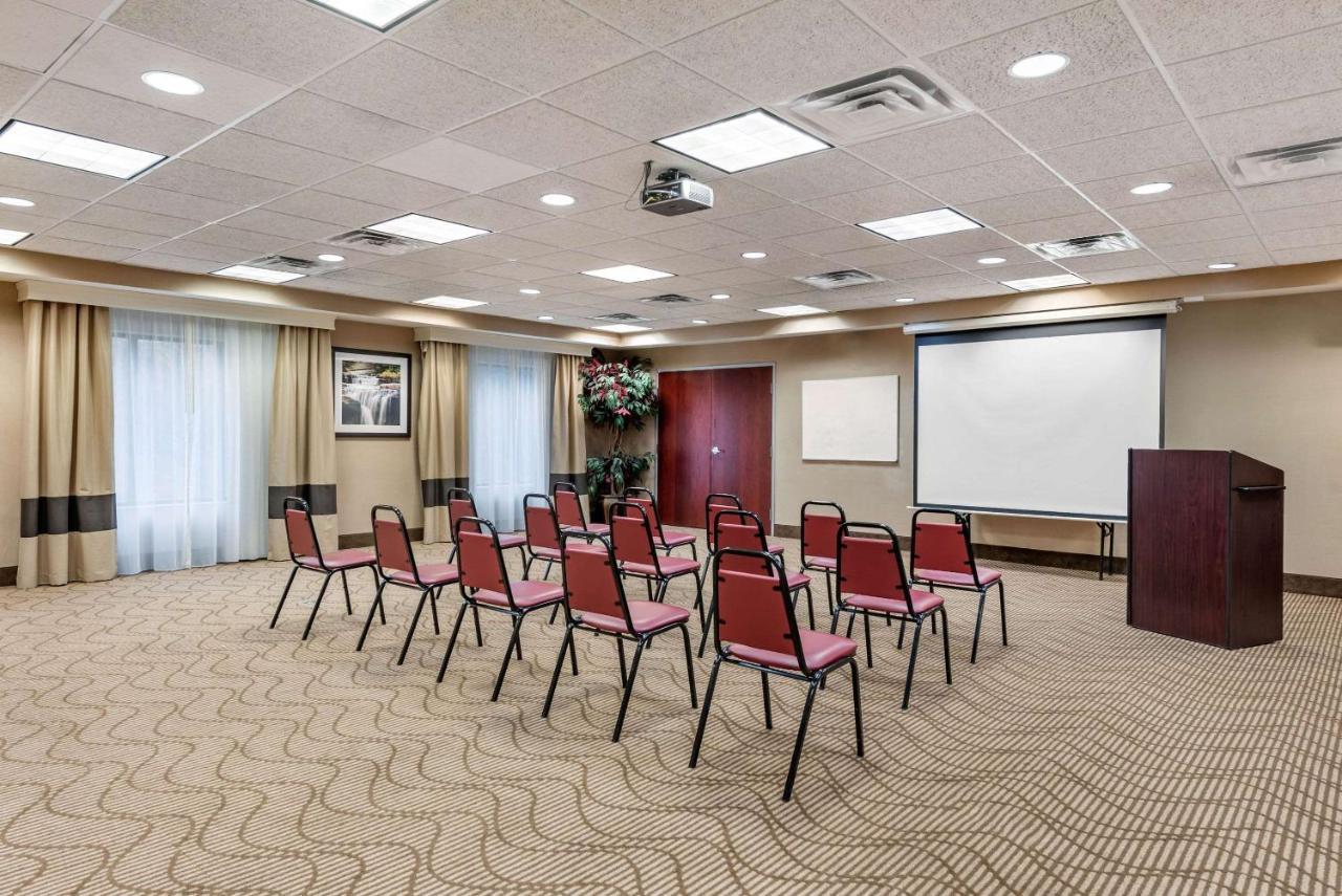 Comfort Suites South Elkhart Ngoại thất bức ảnh