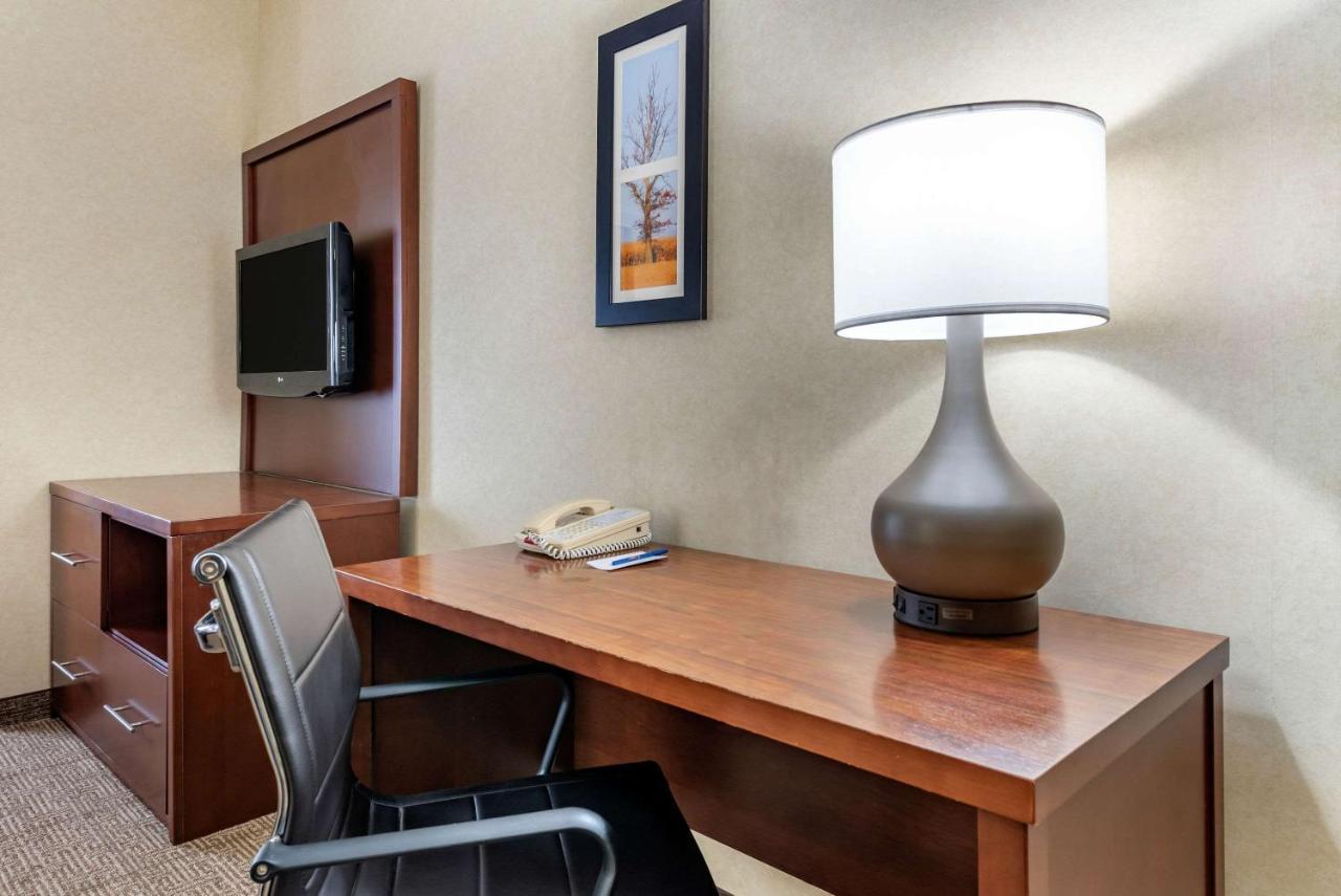 Comfort Suites South Elkhart Ngoại thất bức ảnh